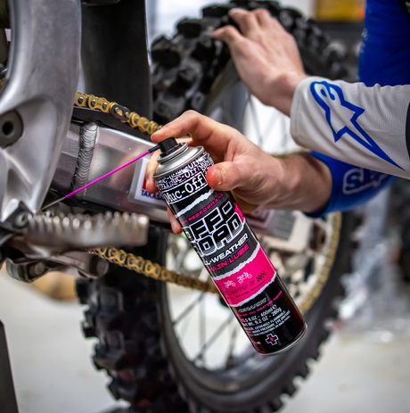 MUC-OFF USA Offroad Chain Lube - 400ml - Aerosol 20452US - Cycle City Outdoors