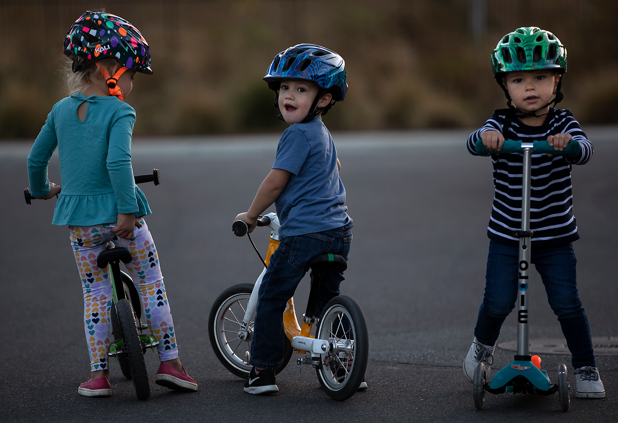 KALI Child Chakra Lighted Helmet - Jungle - Gloss Blue - XS 0221022224 - Cycle City Outdoors