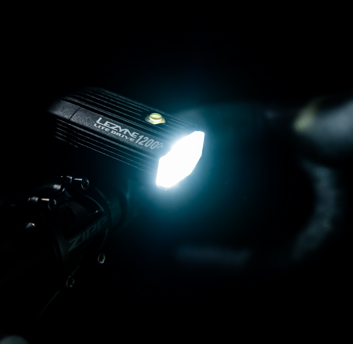 LEZYNE Lite Drive 1200+ Light - Front - LED - 1200 lumens 1-LED-16-V337 - Cycle City Outdoors