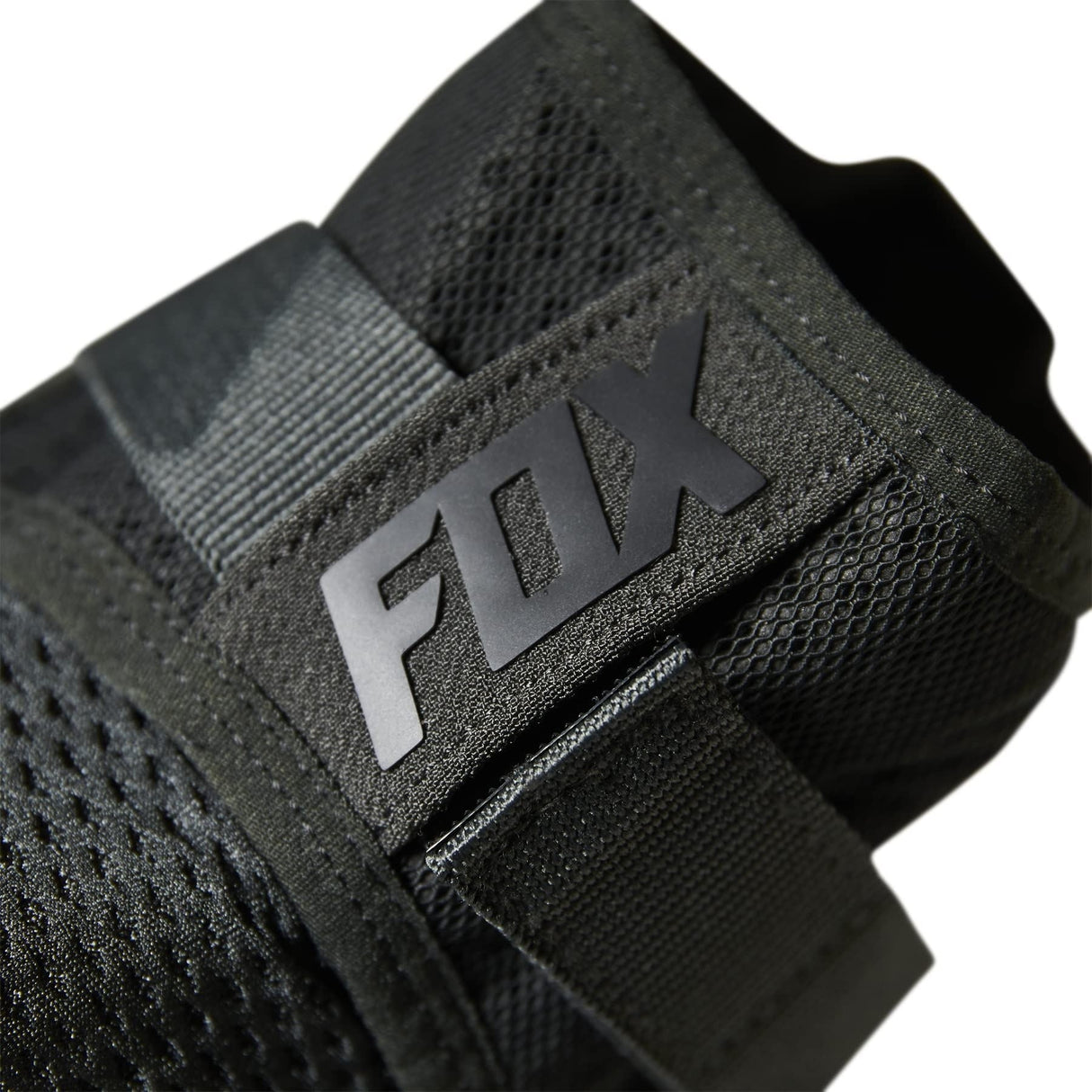 Fox Racing - Launch Pro D3O Knee Guard - Cycle City Outdoors